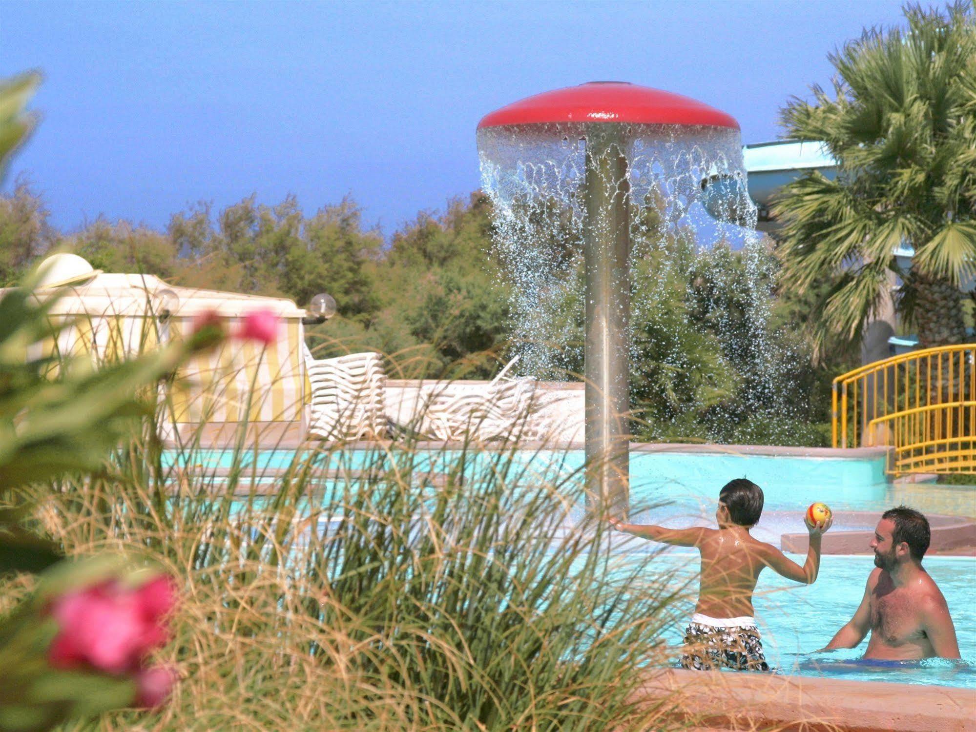 Camping Villaggio Lamaforca トッレ・サンタ・サビーナ エクステリア 写真